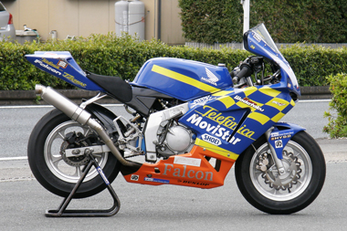 NSR50���c�^�G���W��