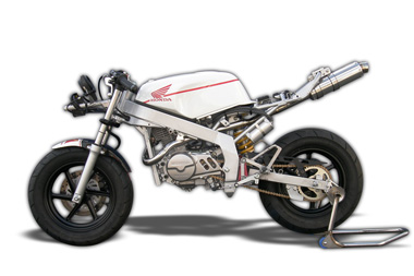 NSF100���[�V���O�}�t���[